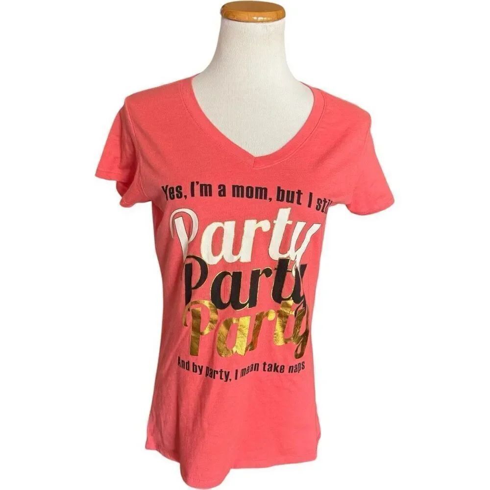 Brand New Mothers Day Humor Mom V Neck Graphic Tee Shirt - Sz M